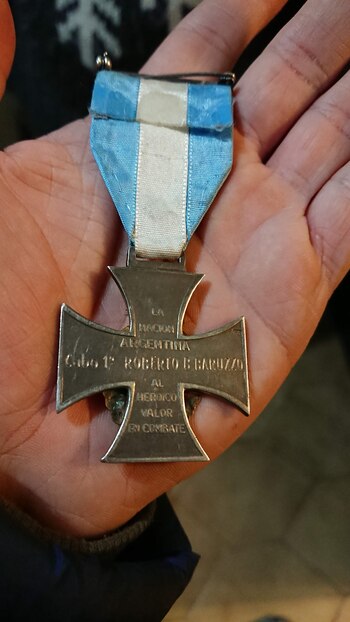 La Cruz al Heroico Valor