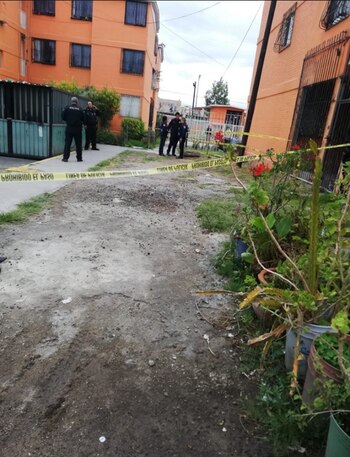 La joven fue tirada en