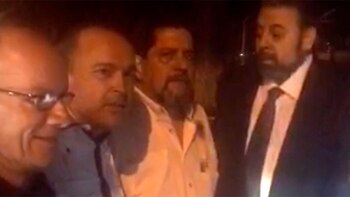 Edgar Zambrano (en el centro,