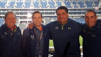 Muchos de sus compañeros comentaristas