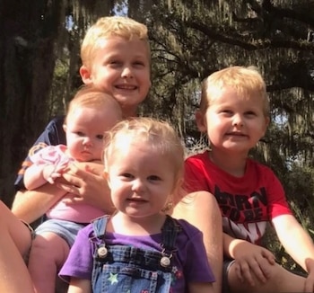 Jones Jr. enfrenta cargos por