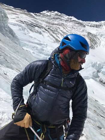 "La cabeza te marca la