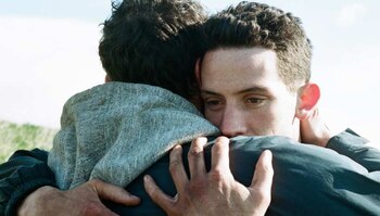 Los personajes Gheorghe y Johnny