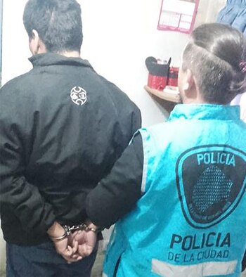 D. tras ser detenido por la Policía de la Ciudad