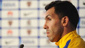 Tevez confirmó que tuvo ofrecimientos